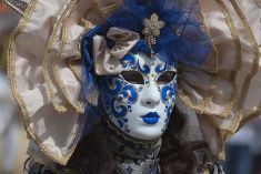Benátské masky na Prvomájovém jarmarku 1.5.2016