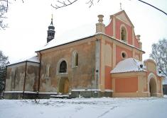 Oprava kostelíku prováděná v&nbsp;roce 2005
