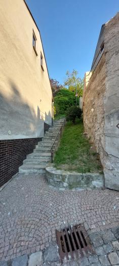 Oprava venkovních schodů ul. Tychona Braha